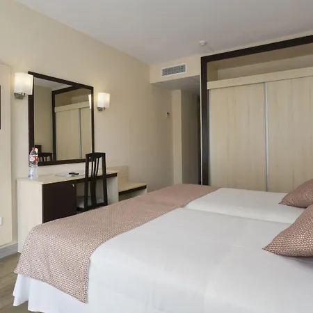 Sandos Griego 4*