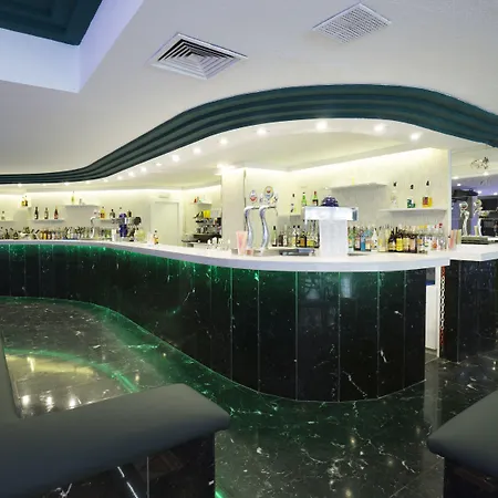Otel Sandos Griego