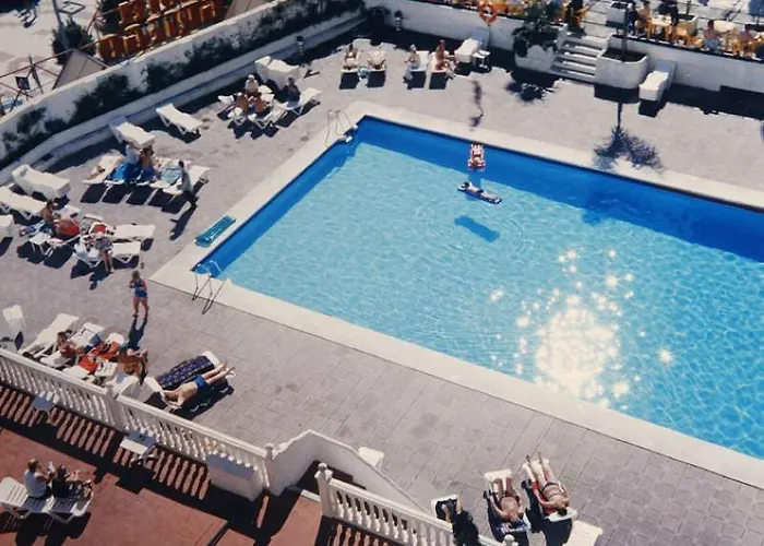 Sandos Griego 4* טורמולינוס