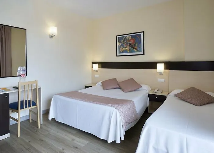 Sandos Griego מלון